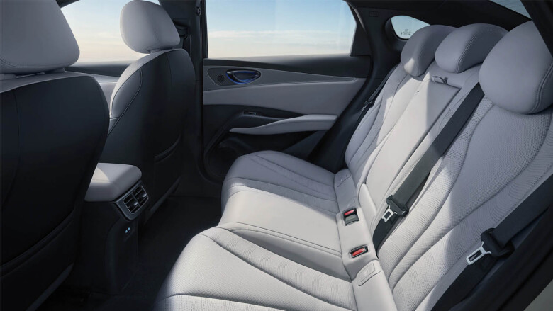 BYD Seal 6 1.5 DM-i Boost 4dr e-CVT Saloon